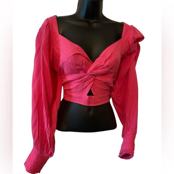 B O G Collective Pink Crop top Twist Sweetheart Front Smocked Back NWT size M - Picture 5 of 9